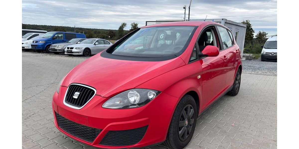 Seat Altea 130.000 km 1.999 &euro; Wildau 15745
