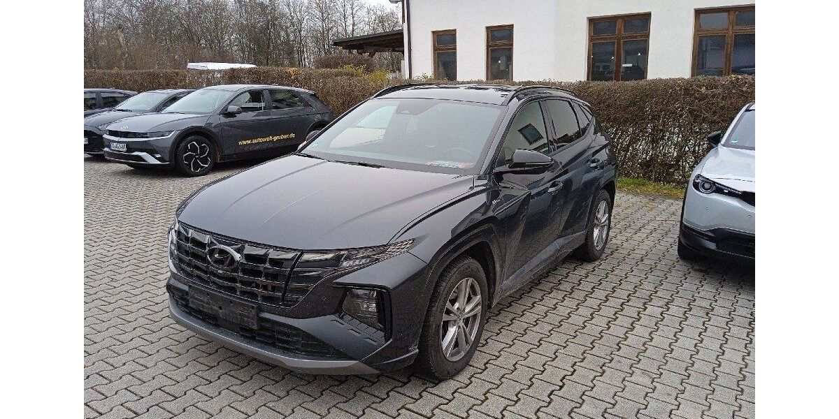 Hyundai TUCSON 31.900 km 28.290 &euro; Traunstein 83278