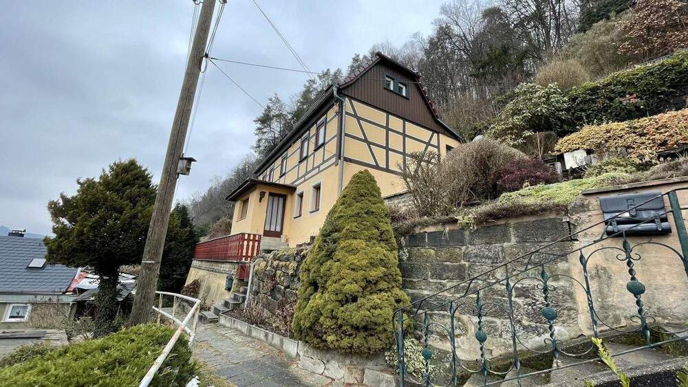 Einfamilienhaus Bad Schandau Postelwitz - 5 Zimmer, 166 m&sup2;, 139.000&euro; | Angebot:25705157