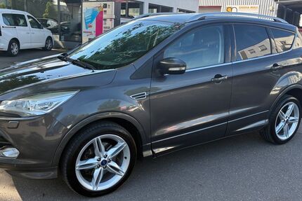 Ford Kuga 137.000 km 13.300 &euro; Kirchheim Teck 73230