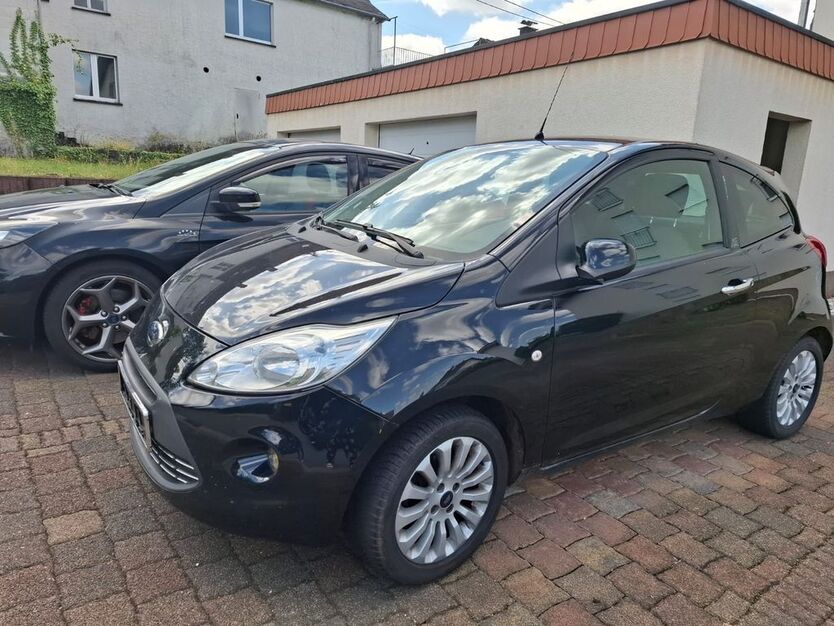 Ford Ka/Ka+ 115.021 km 3.000 € Wadern 66687