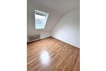 Dachgeschoßwohnung Illingen - 3 Zimmer, 65 m&sup2;, 700&euro; | Angebot:25936880