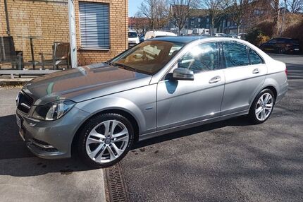 Mercedes C 200