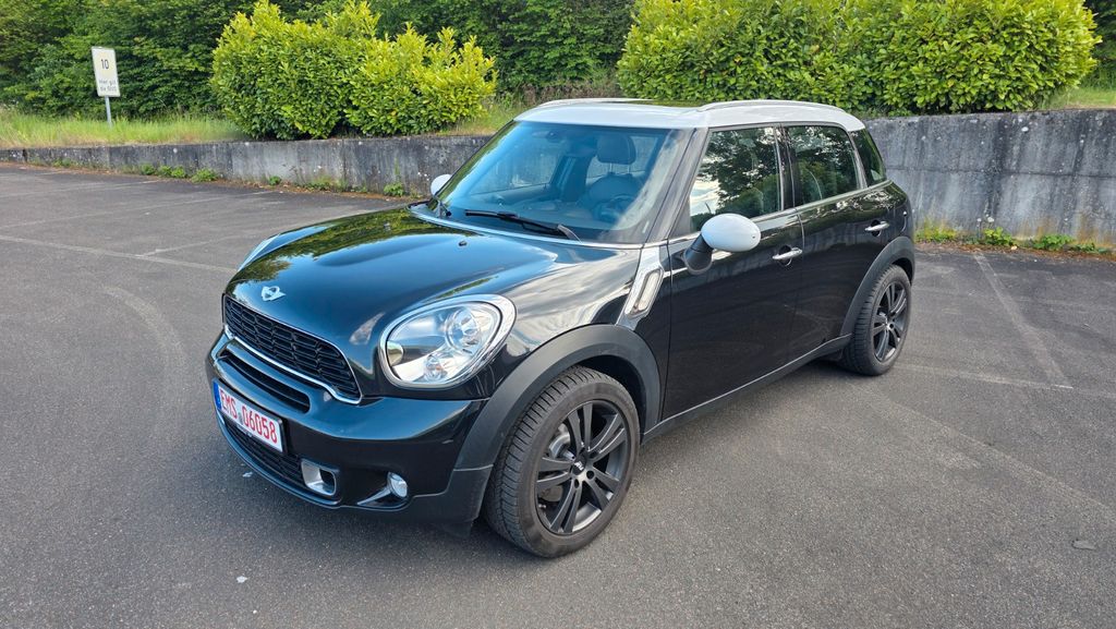 Mini Countryman S (Cooper) 98.600 km 9.990 &euro; Limburg 65549