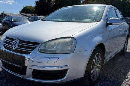 VW Jetta 174.000 km 1.899 &euro; Laubach 35321