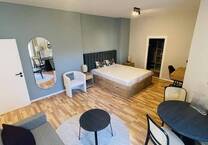 FURNISHED apartment at popular Helmholtzplatz!MÖBLIERTES Single Apartment am Helmholtzplatz!