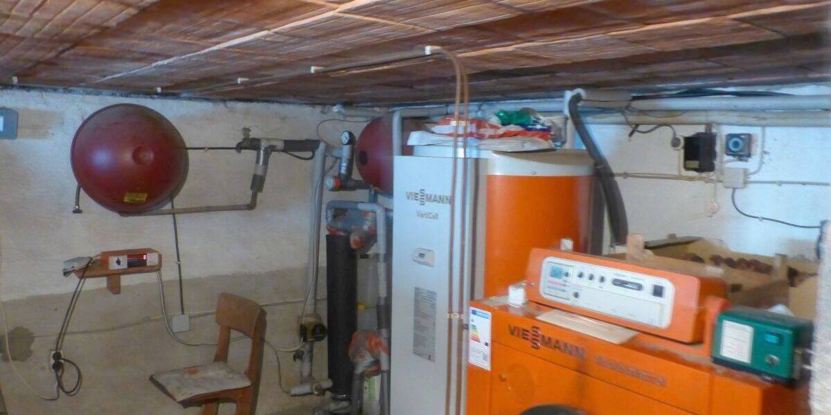 Einfamilienhaus Grünberg Stangenrod - 1 Zimmer, 260 m&sup2;, 285.000&euro; | Angebot:25400457