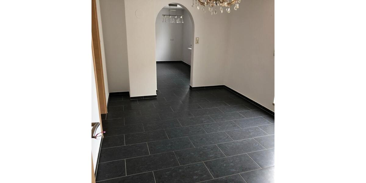 Mehrfamilienhaus, Wohnhaus Dillingen an der Donau - 8 Zimmer, 240 m&sup2;, 699.000&euro; | Angebot:26122874