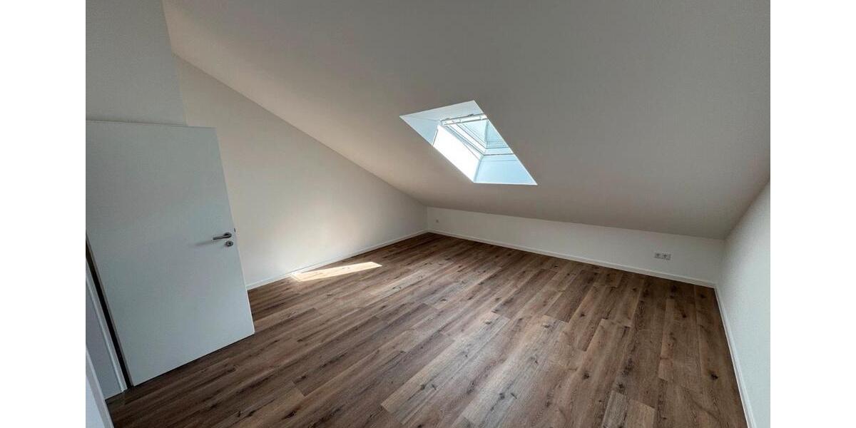 Reihenhaus Worpswede - 5 Zimmer, 124 m&sup2;, 1.875&euro; | Angebot:23430100