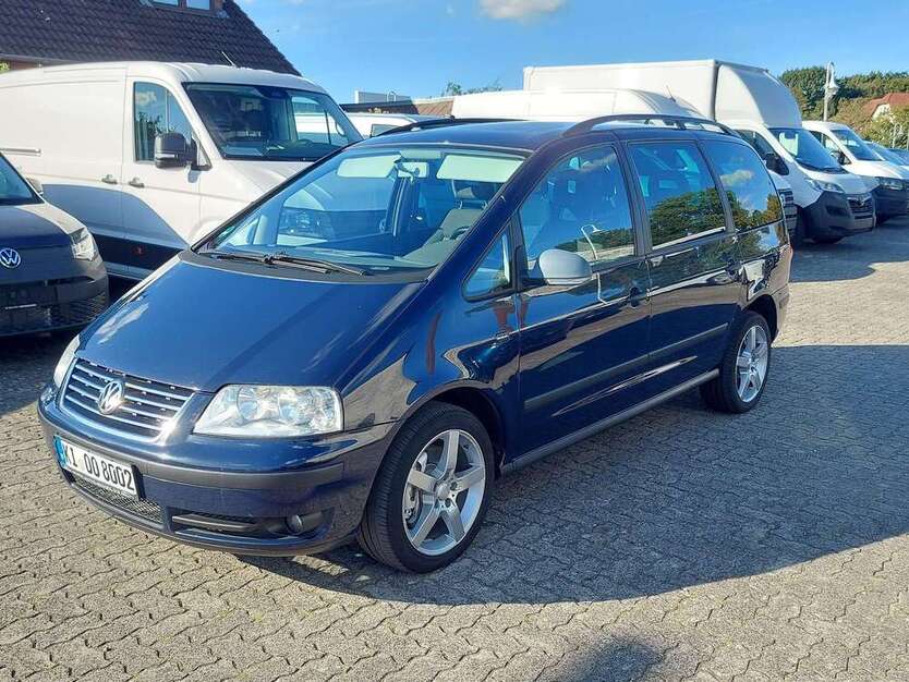 VW Sharan 233.158 km 2.300 € Alt Duvenstedt 24791