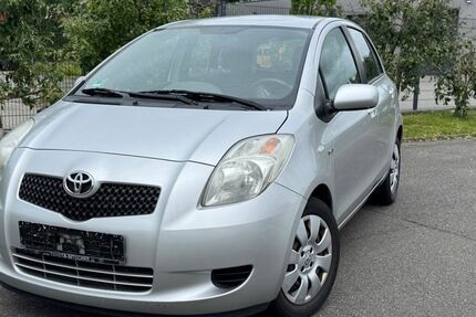 Toyota Yaris 132.754 km 4.300 &euro; Rheine 48432