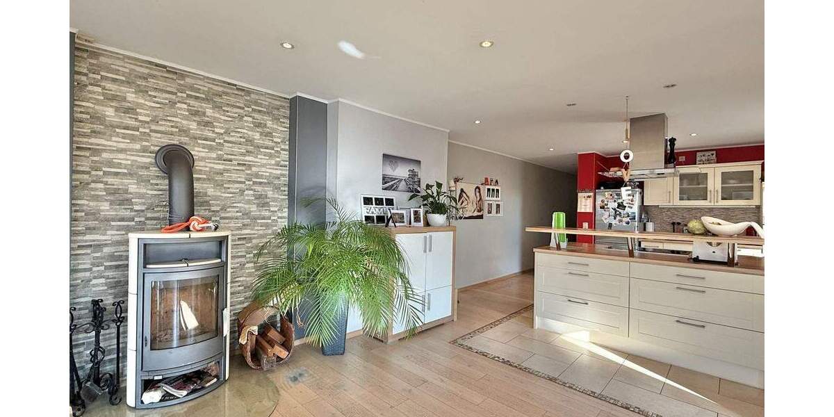 Gewerbeobjekt Brake Kirchhammelwarden - 6 Zimmer, 385.000&euro; | Angebot:26055367