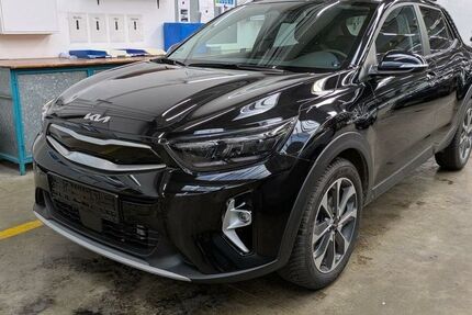 Kia Stonic 14.198 km 20.850 € Parsberg/Lupburg 92331