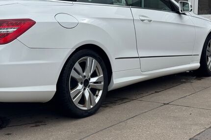 Mercedes-Benz 220 132.000 km 15.500 &euro; cadolzburg 90556