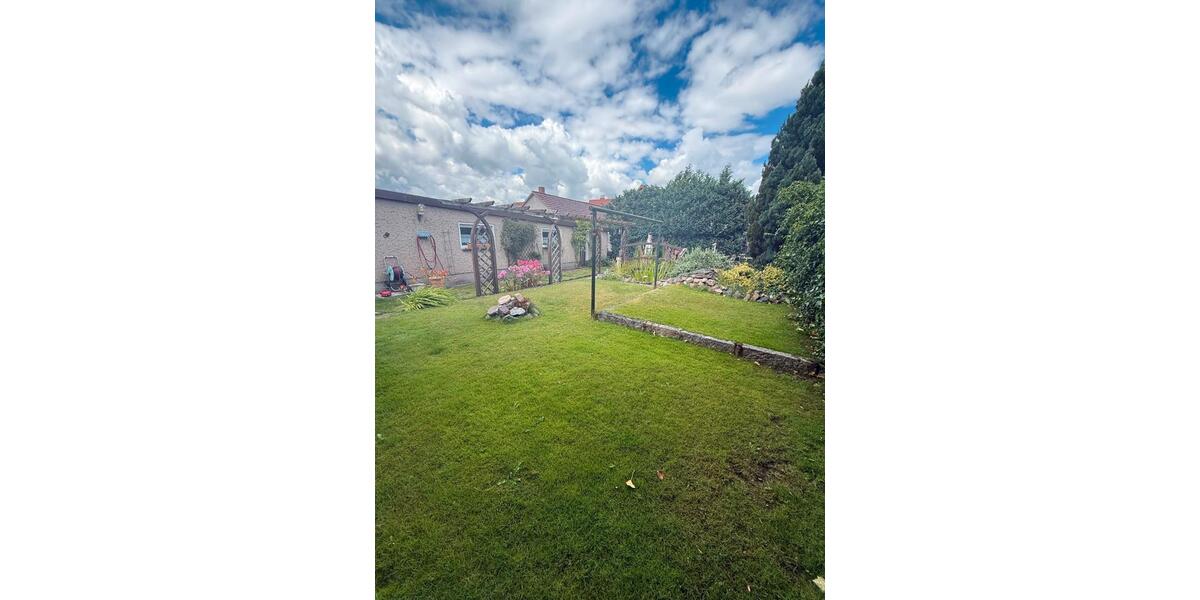 Doppelhaushälfte Neustrelitz - 5 Zimmer, 121 m&sup2;, 295.000&euro; | Angebot:27109941