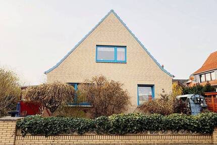 Haus Achim Uphusen - 6 Zimmer, 260.000&euro; | Angebot:26160334