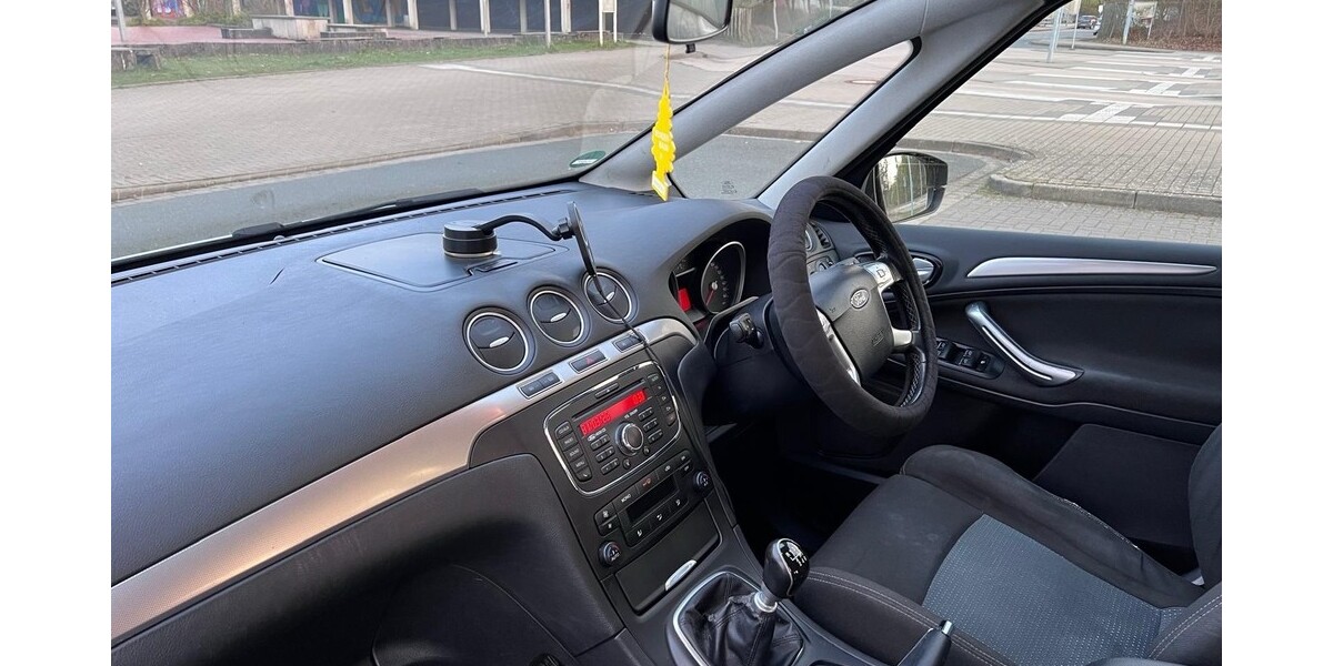 Ford S-Max 286.000 km 2.980 &euro; Extertal 32699