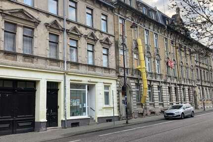 Haus zum Kaufen in Köthen (Anhalt) 55.300 € 186 m² 15 zimmer