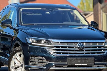 VW Touareg 129.756 km 31.999 &euro; Haselbach 94354
