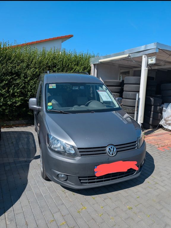 VW Caddy 175.000 km 8.400 € Wiesbaden 65197