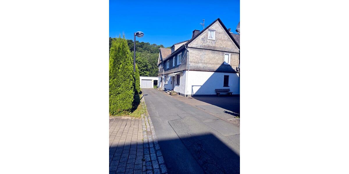 Erdgeschoßwohnung Winterberg - 2.5 Zimmer, 52 m&sup2;, 79.000&euro; | Angebot:27070844