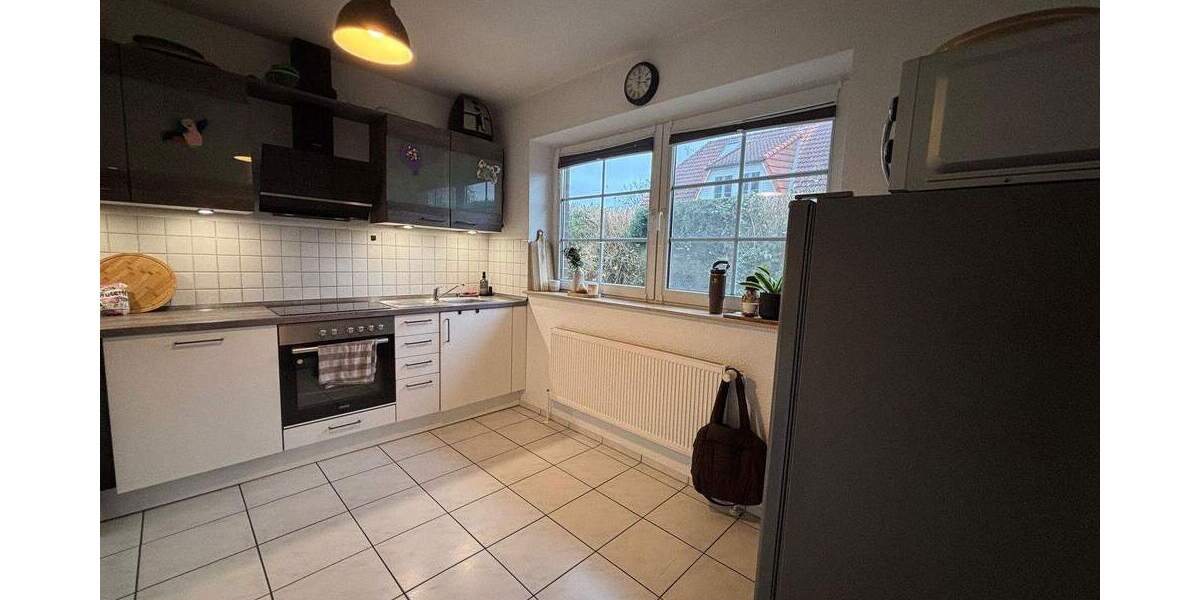 Sonnige Doppelhaushälfte in Satrup 4 Zimmer Garten neuw. Küche Carport Familien willkommen 4 zimmer