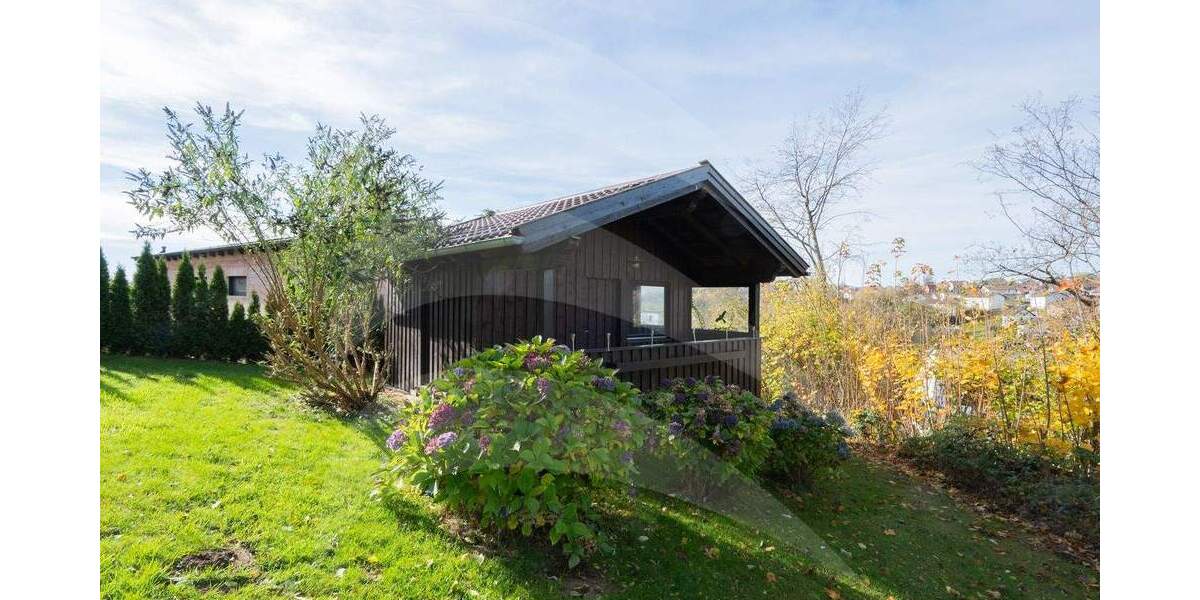 Mehrfamilienhaus, Wohnhaus Hauzenberg - 9 Zimmer, 350 m&sup2;, 697.000&euro; | Angebot:25730943