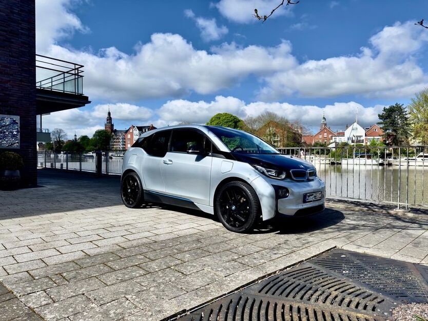 BMW i3 106.632 km 13.900 € Leer 26789