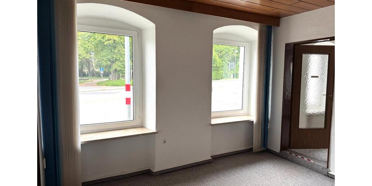 Gewerbeobjekt Amberg - 900&euro; | Angebot:26410822