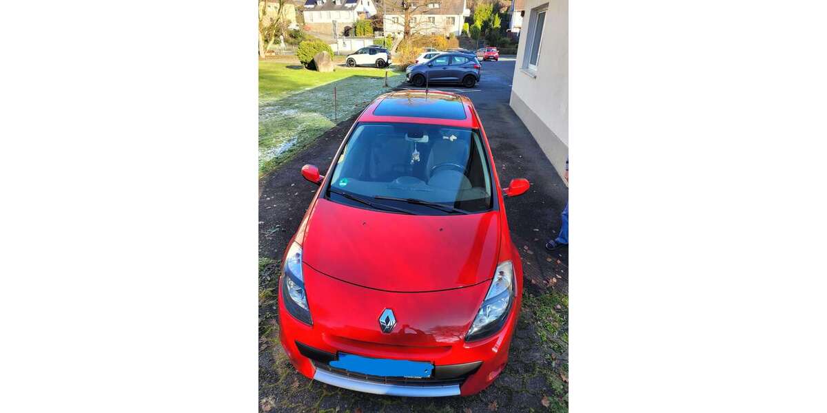 Renault Clio 79.000 km 3.780 &euro; Lüdenscheid 58515
