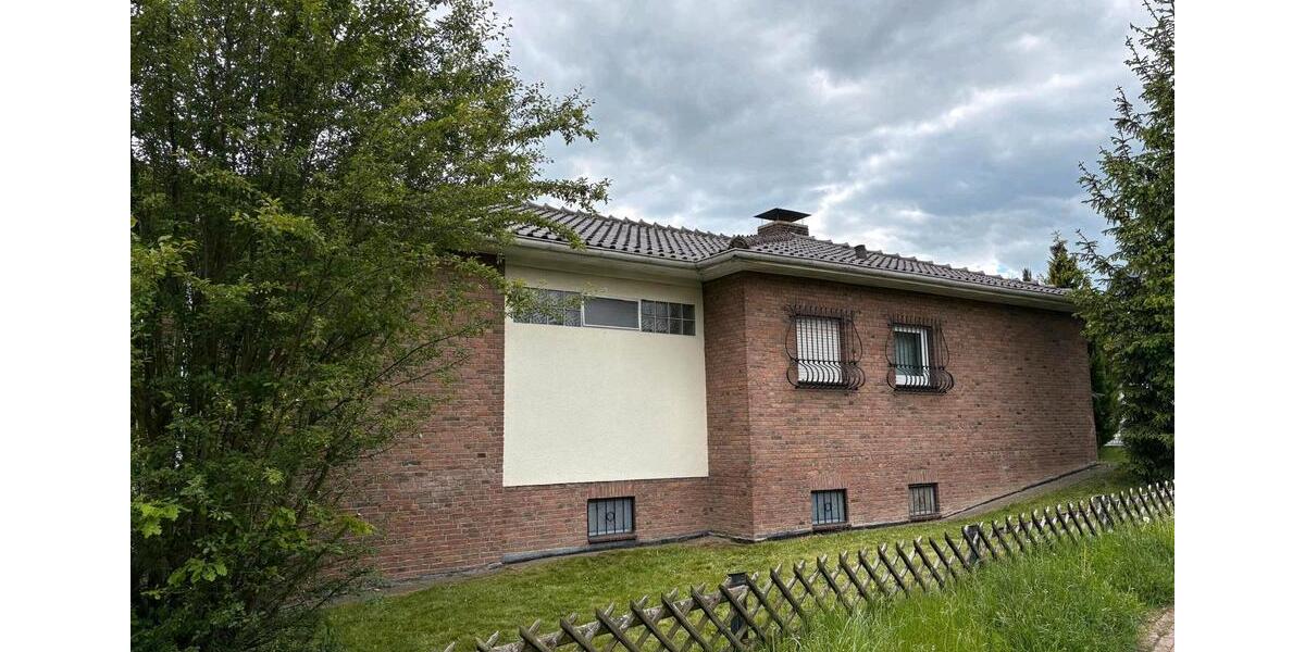 Bungalow Homberg (Efze) - 6 Zimmer, 126 m&sup2;, 280.000&euro; | Angebot:25048083