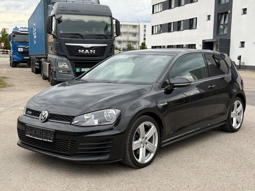 VW Golf 122.000 km 13.990 € Senden 89250
