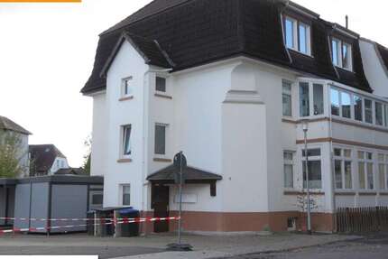 Haus Bad Pyrmont - 10 Zimmer, 306 m&sup2;, 275.000&euro; | Angebot:25199657