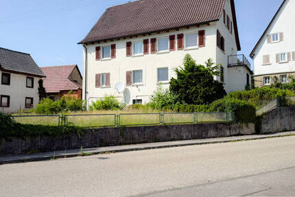 Haus Neuenstein / Obersöllbach Obersöllbach - 9 Zimmer, 240 m&sup2;, 275.000&euro; | Angebot:21836257