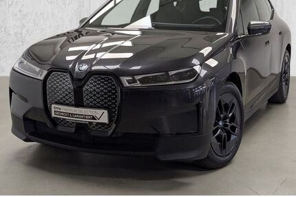 BMW iX 47.802 km 65.440 &euro; Düsseldorf 40595