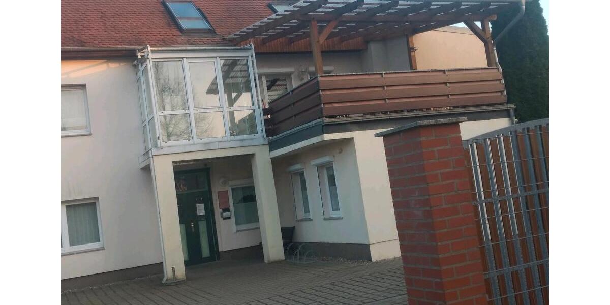 Einfamilienhaus Seehausen (Altmark) - 5 Zimmer, 286 m&sup2;, 290.000&euro; | Angebot:23484952