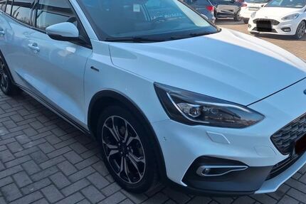 Ford Focus 72.000 km 14.500 &euro; Berlin 12353