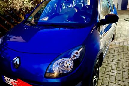 Renault Twingo 104.000 km 2.900 &euro; Elz 65604