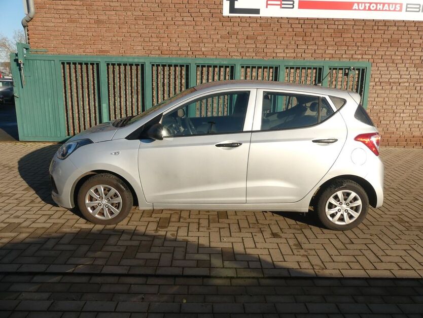 Hyundai i10 117.400 km 5.990 € Osnabrück 49084