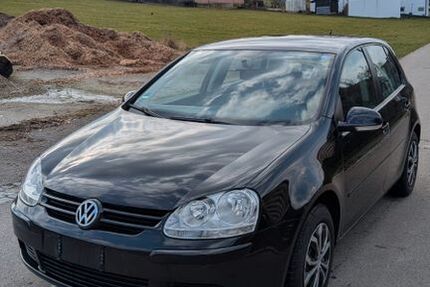 VW Golf 185.570 km 4.100 &euro; Laupheim 88471