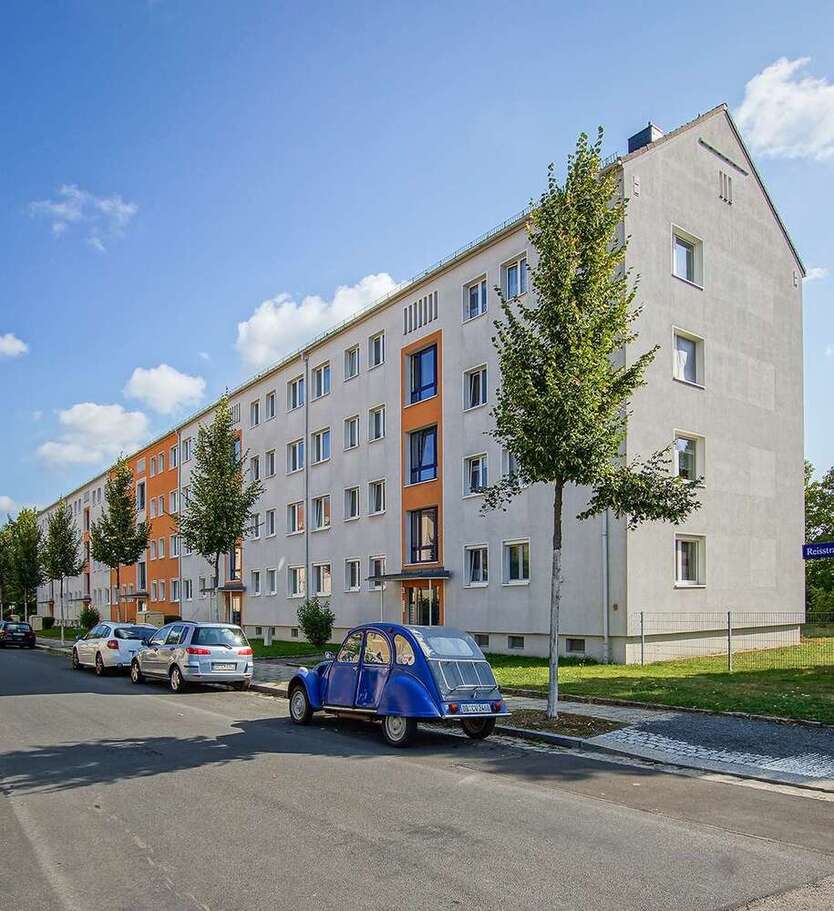 Wohnung zum Mieten in Dresden 525,81 € 61.86 m²