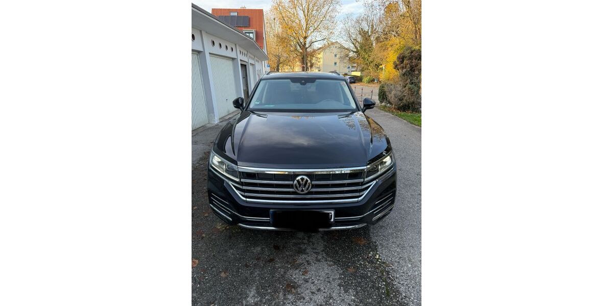 VW Touareg 76.243 km 40.000 € Dachau 85221