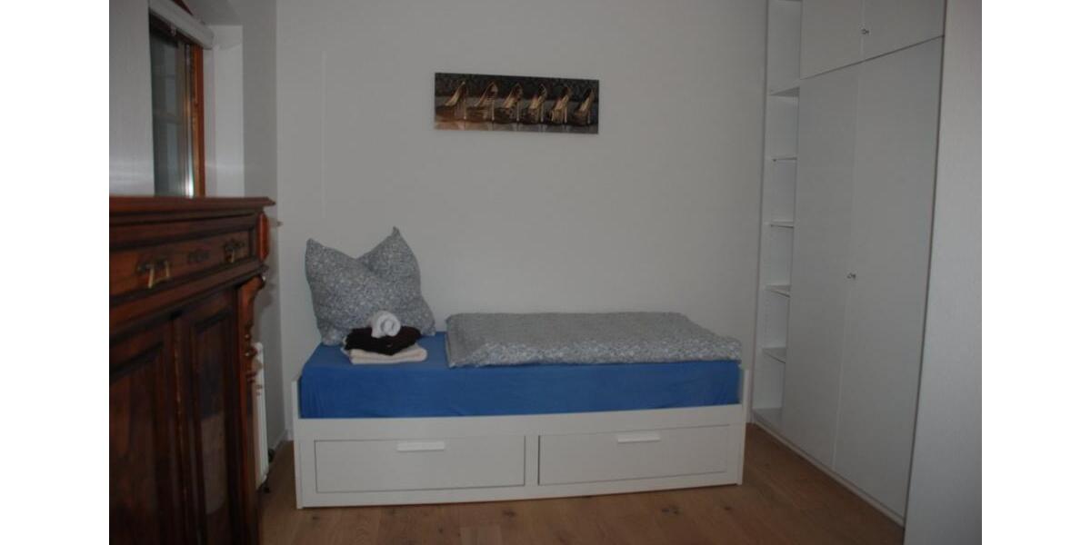 Einfamilienhaus Stromberg - 3 Zimmer, 78 m&sup2;, 1.150&euro; | Angebot:24454977