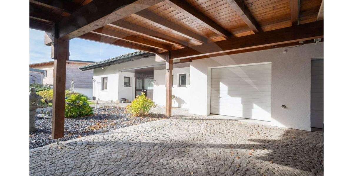 Mehrfamilienhaus, Wohnhaus Hauzenberg - 9 Zimmer, 350 m&sup2;, 697.000&euro; | Angebot:25730943
