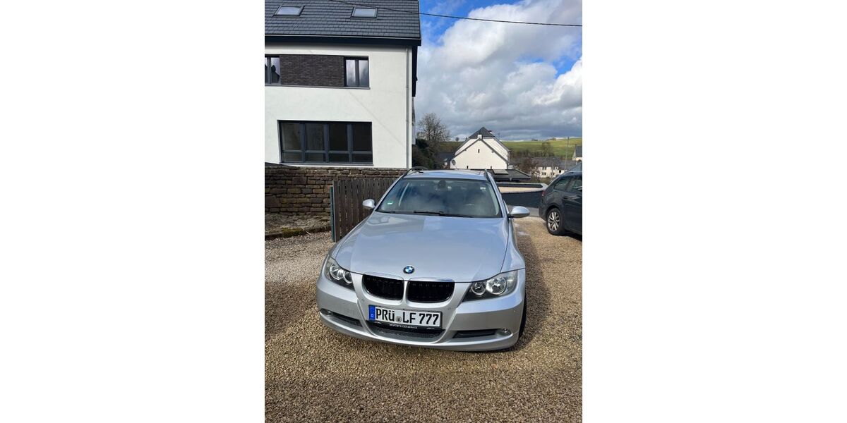 BMW 318 163.000 km 6.000 &euro; Hersdorf 54597