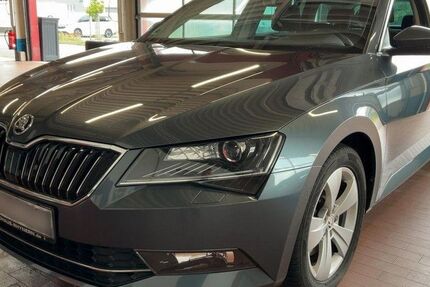 Skoda Superb 181.000 km 7.800 &euro; Herzogenaurach 91074