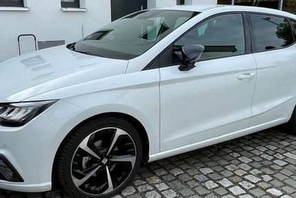 Seat Ibiza 11.200 km 17.900 &euro; Stein 90547