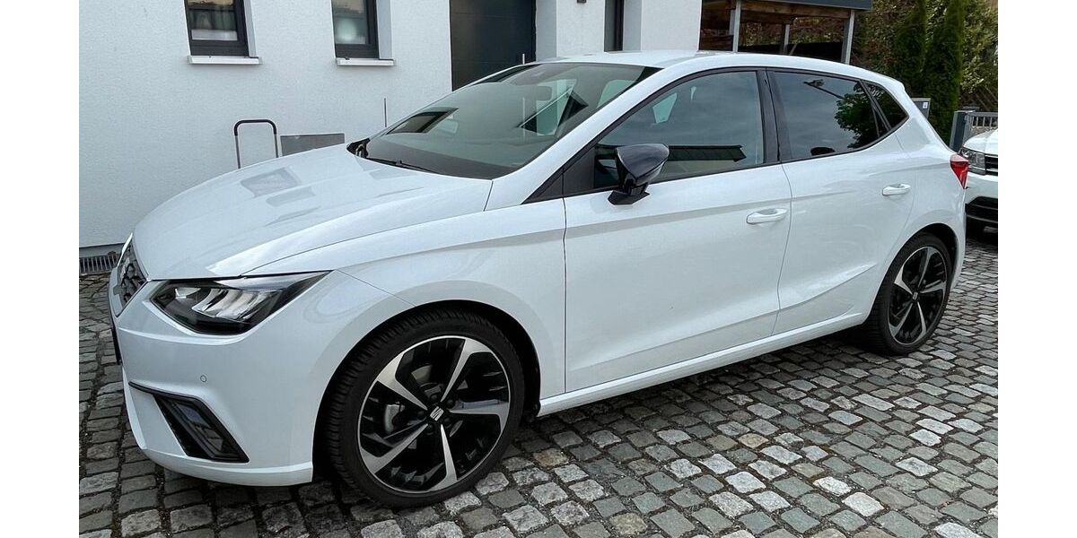 Seat Ibiza 11.200 km 17.900 &euro; Stein 90547