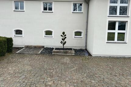 Wohnung Pulsnitz - 3 Zimmer, 106 m&sup2;, 740&euro; | Angebot:25394922