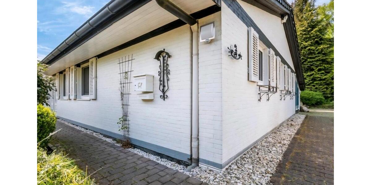 Großer Bungalow mit wunderschönem Garten 5 zimmer